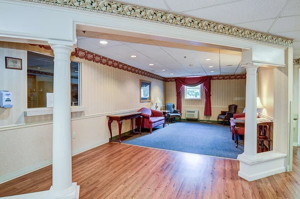 Image of Lewisburg Healthcare Center (7)