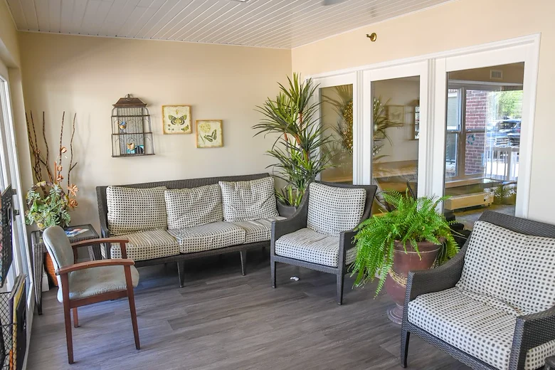 Image of Care Suites Of Edina by Vivie (4)