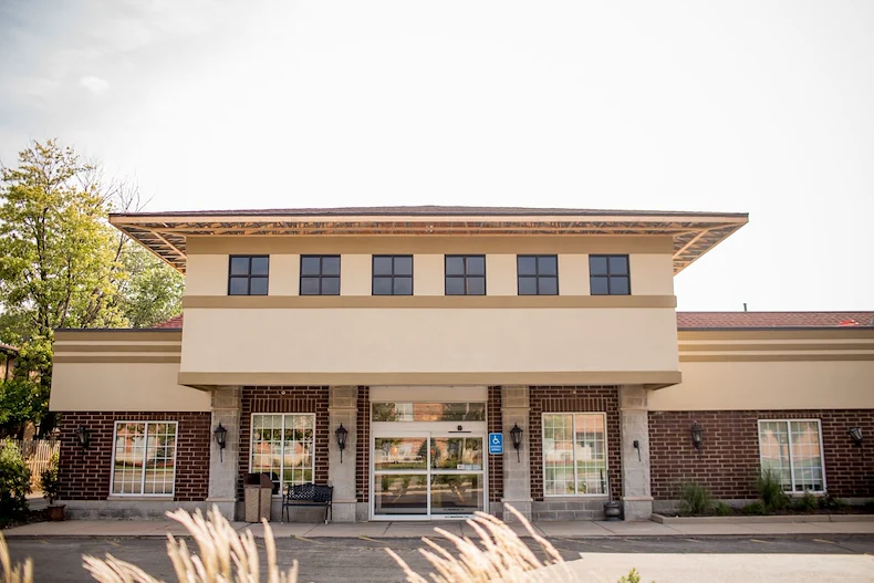 Image of The Pearl Of Joliet (1)