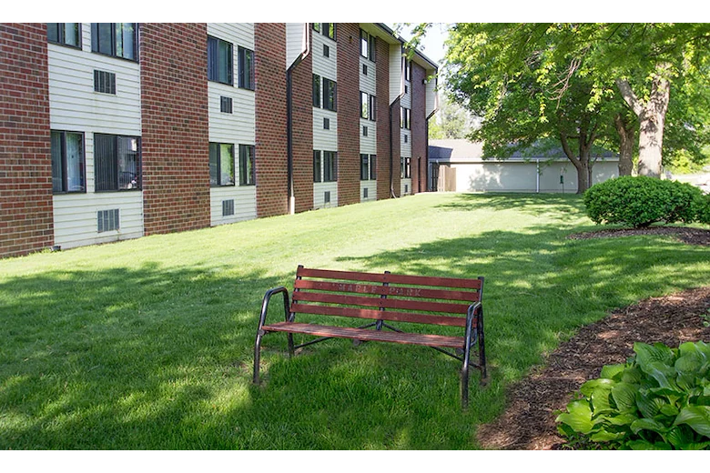 Image of Maple Park (3)