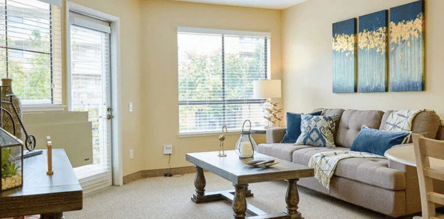 Image of Carlton Concord (3)