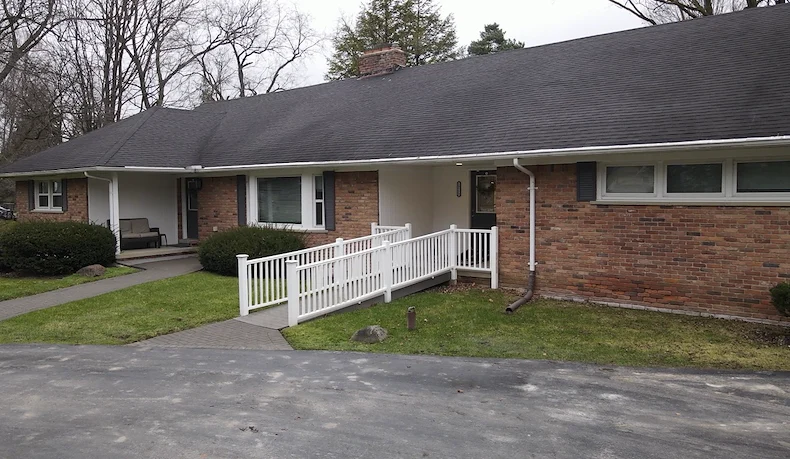 Image of Oakbrook Senior Living at Meadowbrook (1)