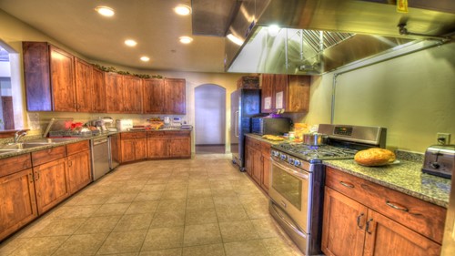 Image of BeeHive Homes of Four Hills (3)