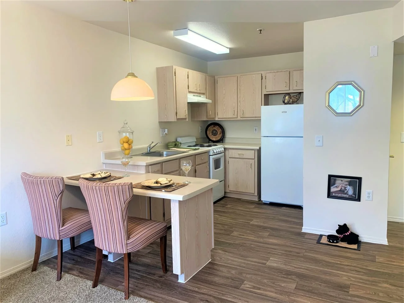 Image of Discovery Point Retirement Community (2)