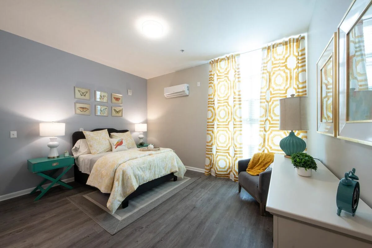 Image of The Remington of Yardley (3)