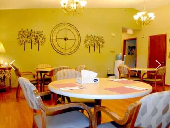 Image of Luther Manor at River Oaks (3)