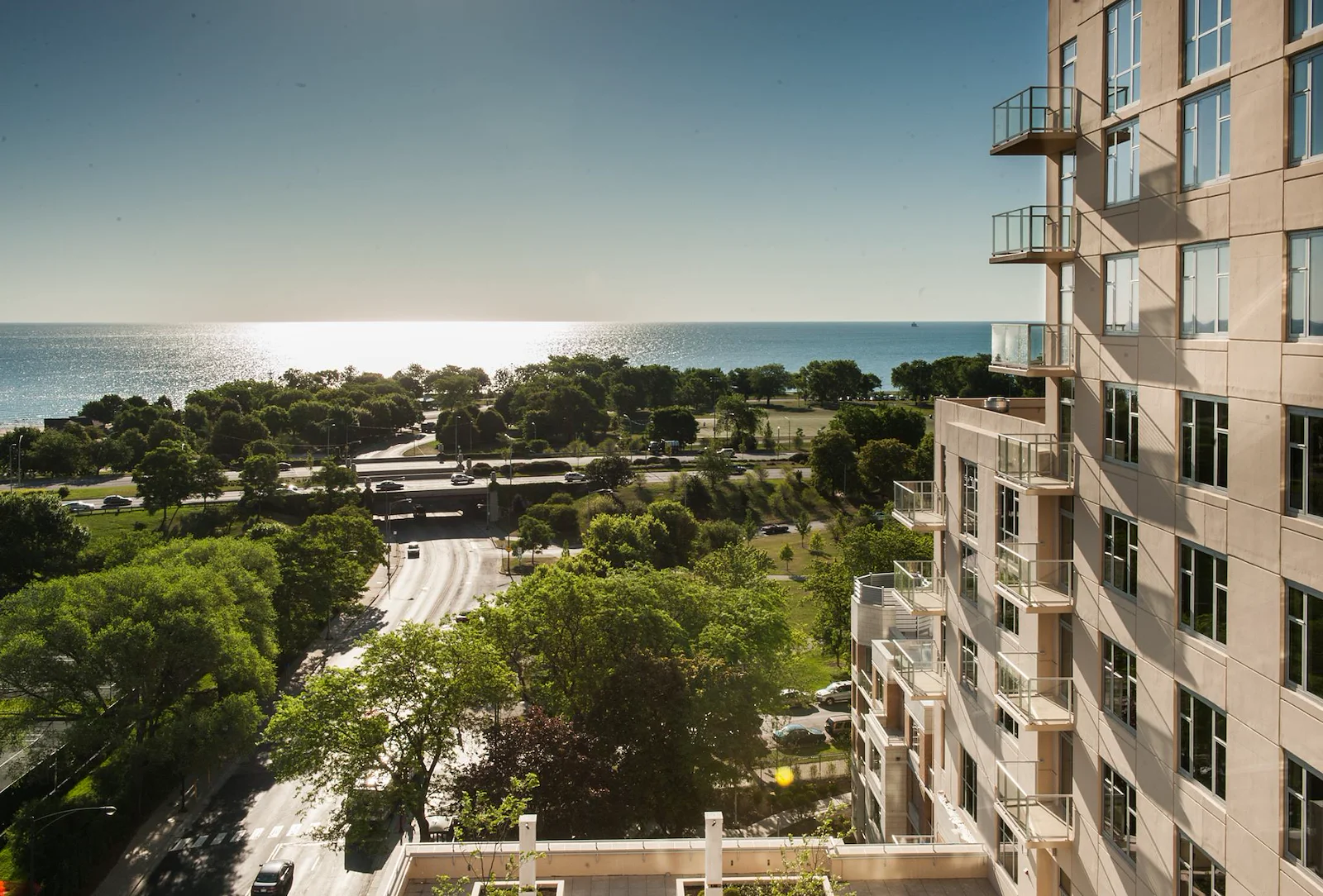 Image of The Admiral at the Lake Senior Living (10)