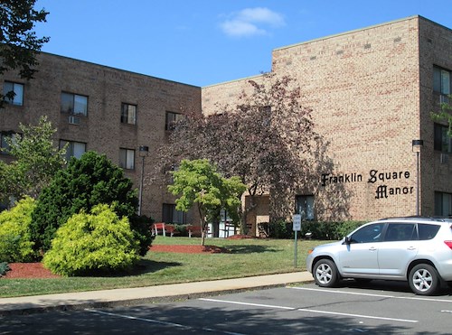 Image of Franklin Square Manor (2)