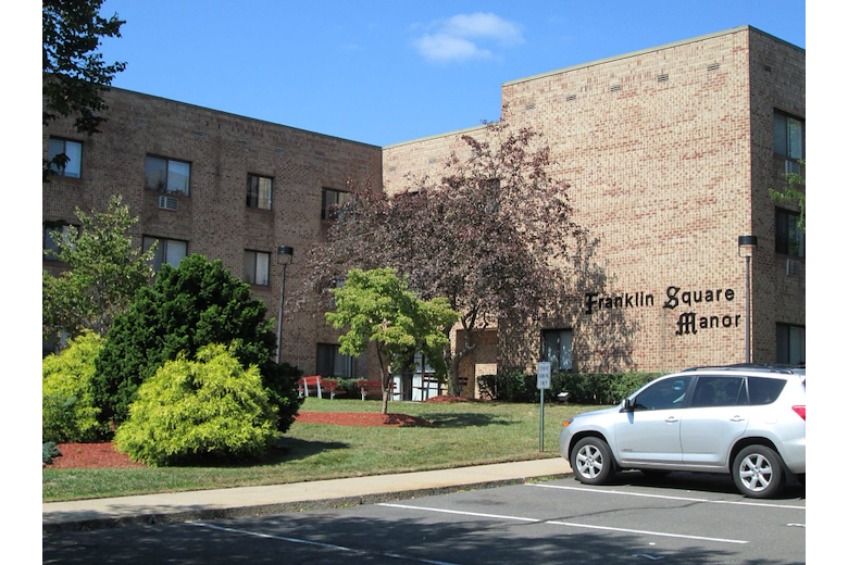 Image of Franklin Square Manor (2)