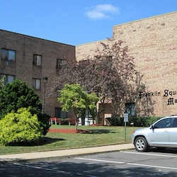 Image of Franklin Square Manor (2)