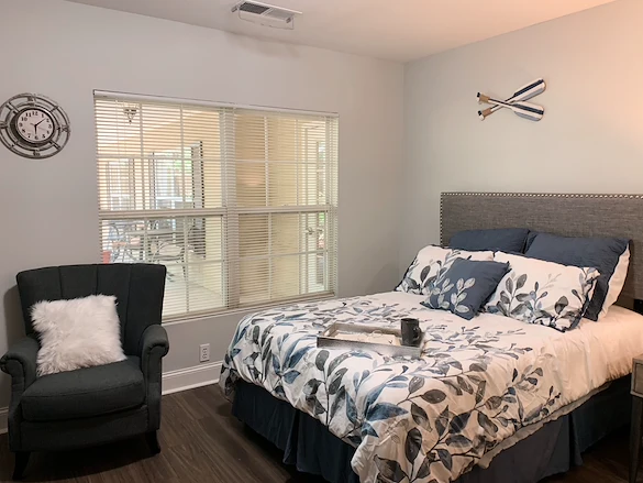 Image of Sunabella of Towne Lake (2)