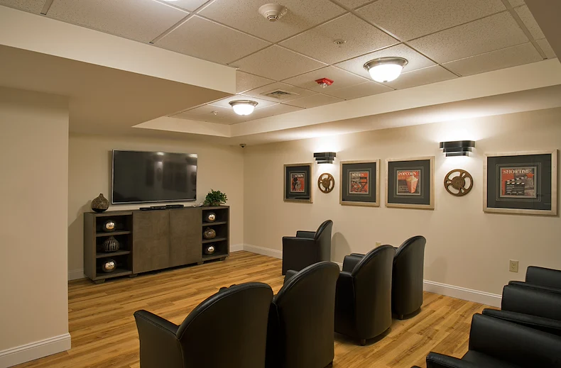 Image of The Arbors at Dracut (6)