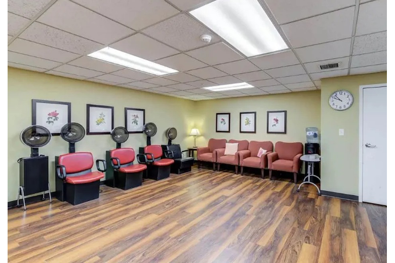 Image of Vista Corona Senior Living (4)