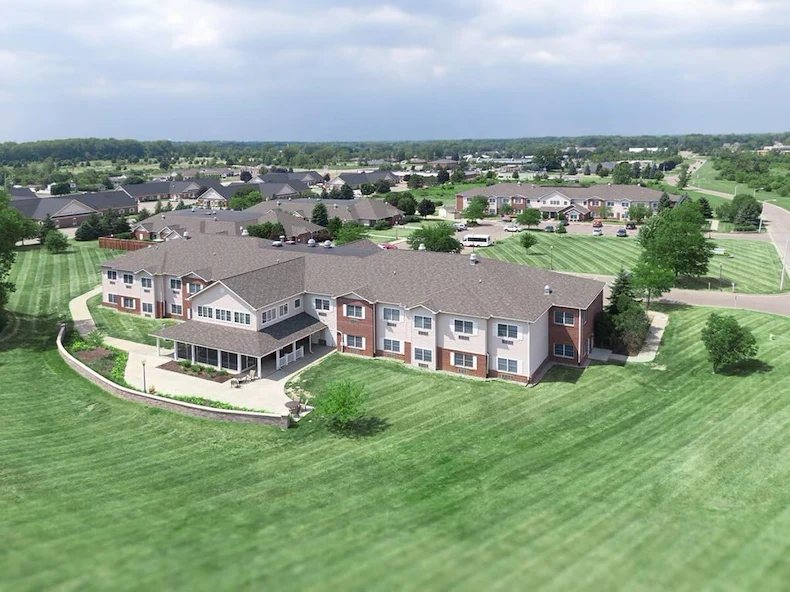 Image of Charter Senior Living of Stepping Stone Falls (2)