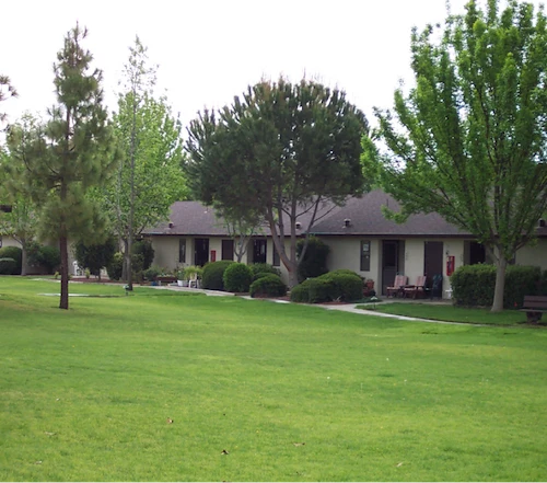 Image of Eskaton Kennedy Manor (1)