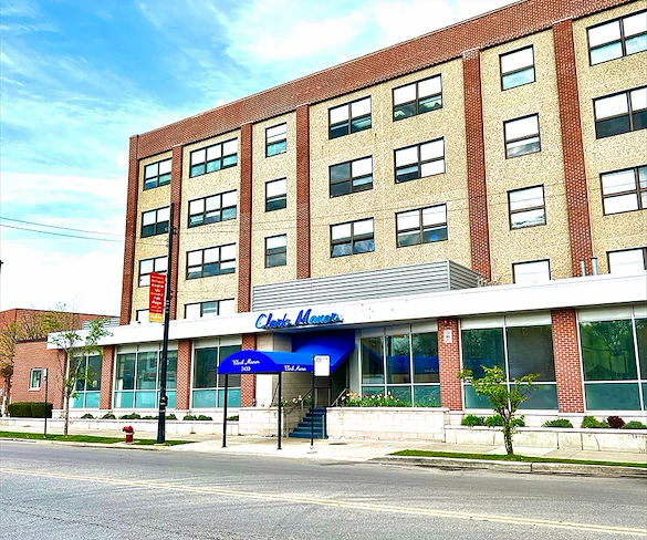 Image of Clark Manor (1)