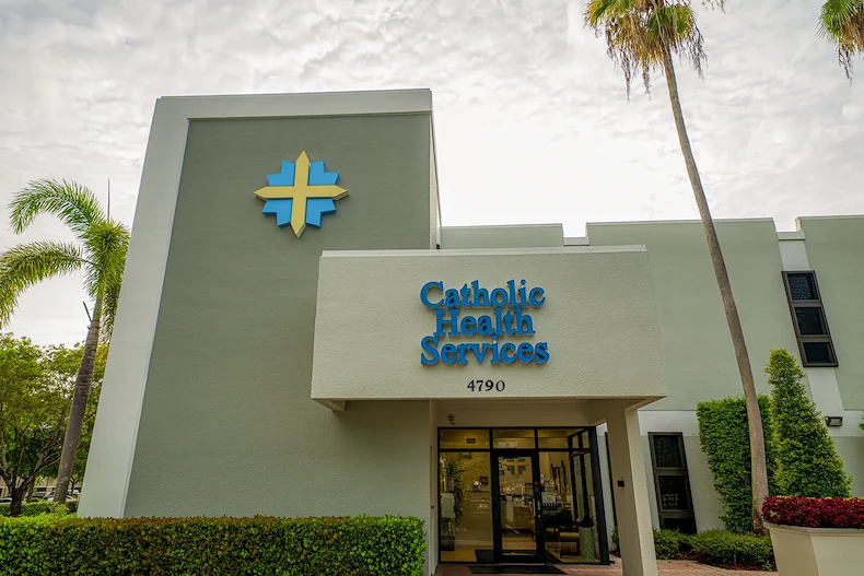 Catholic Home Health Services Of Broward's Logo