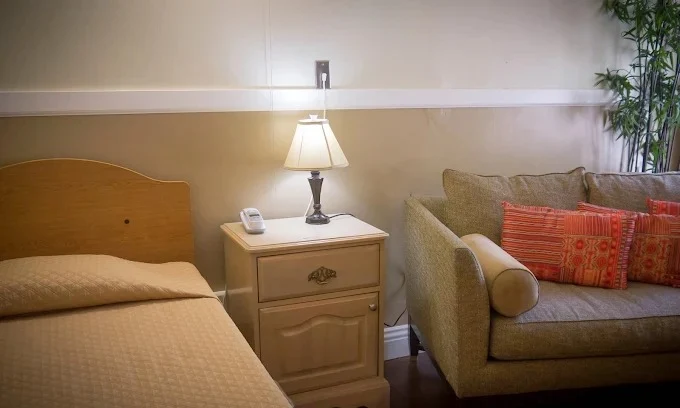 Image of The Californian (5)