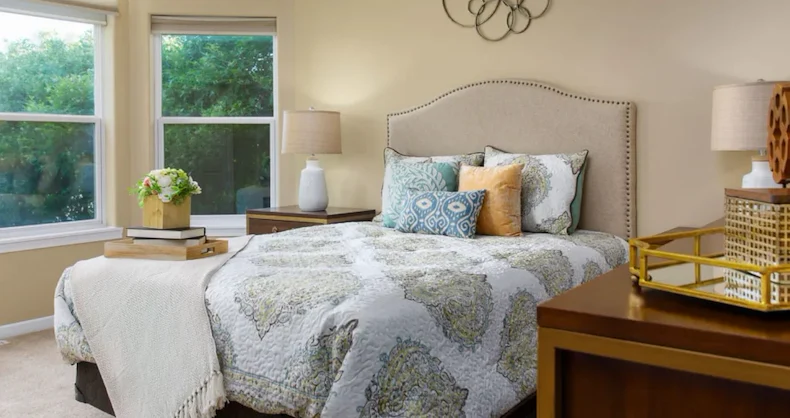 Image of Touchmark on West Century (6)