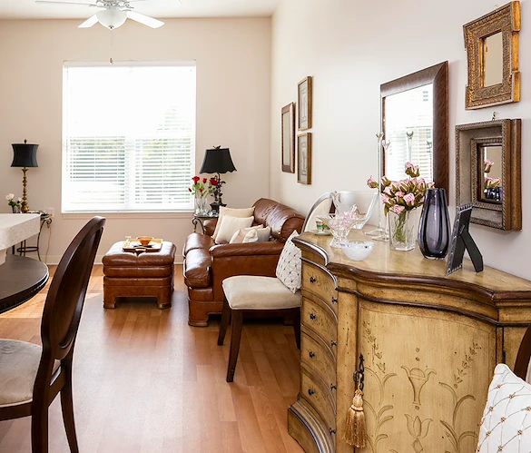 Image of Covenant Place (2)