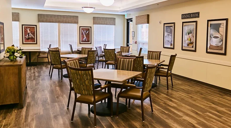 Image of Farmington Square Gresham (4)