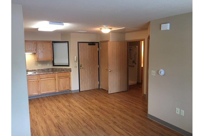 Image of Prairie Lake Apartments (4)