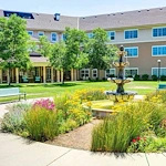 Image of The Courtyards at Mountain View (3)