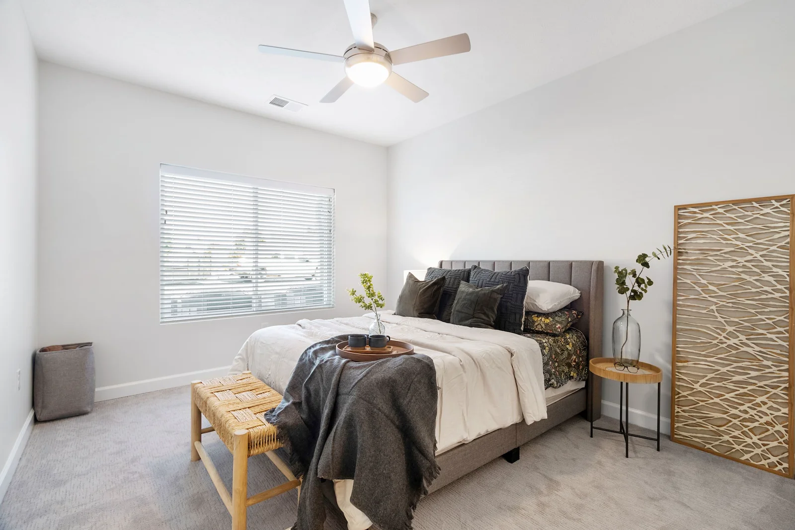 Image of Page Living at Pinnacle Hills (8)