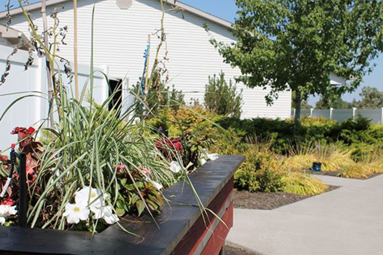 Image of Pacific Living Centers of Redmond (3)