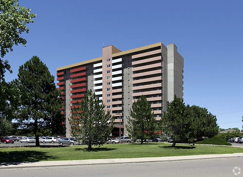 Image of Azteca Apartments (1)