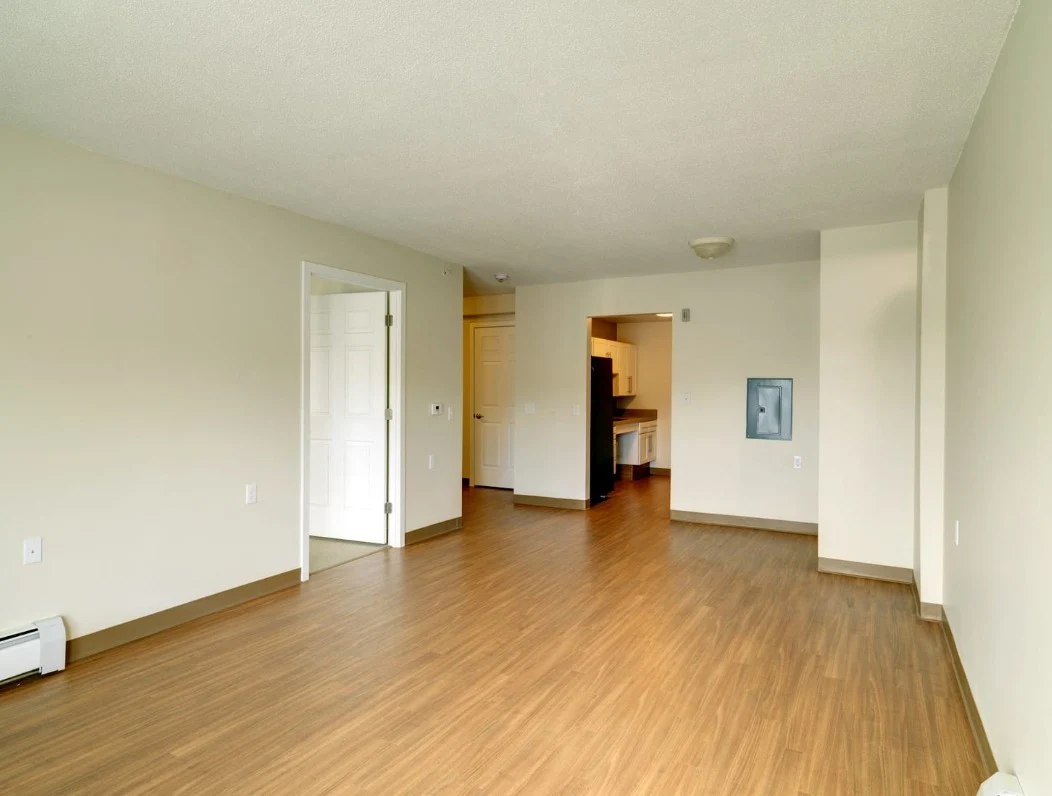 Image of Jaclen Tower Apartments (6)