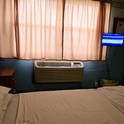 Image of Brooklyn-Queens Nursing Home (2)