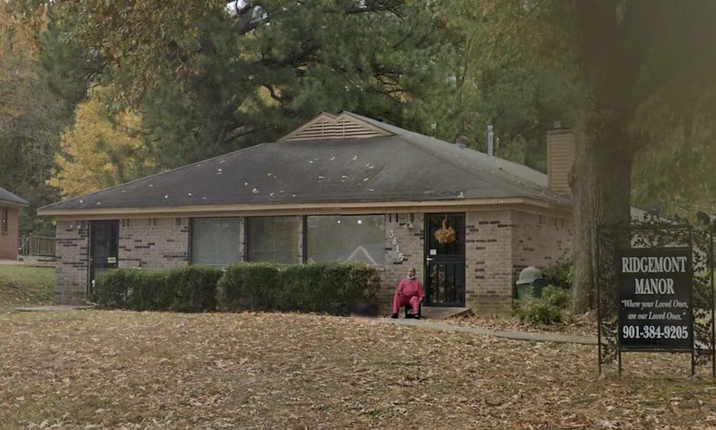 Image of Ridgemont Manor (3)