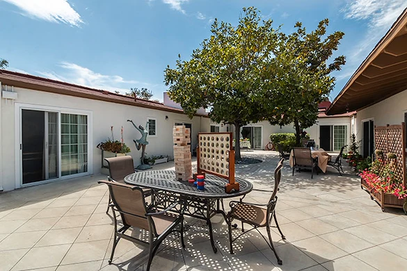 Image of Silverado Tustin Hacienda Memory Care Community (3)