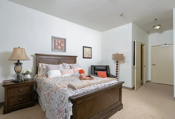 Image of Savant of Riverside (5)