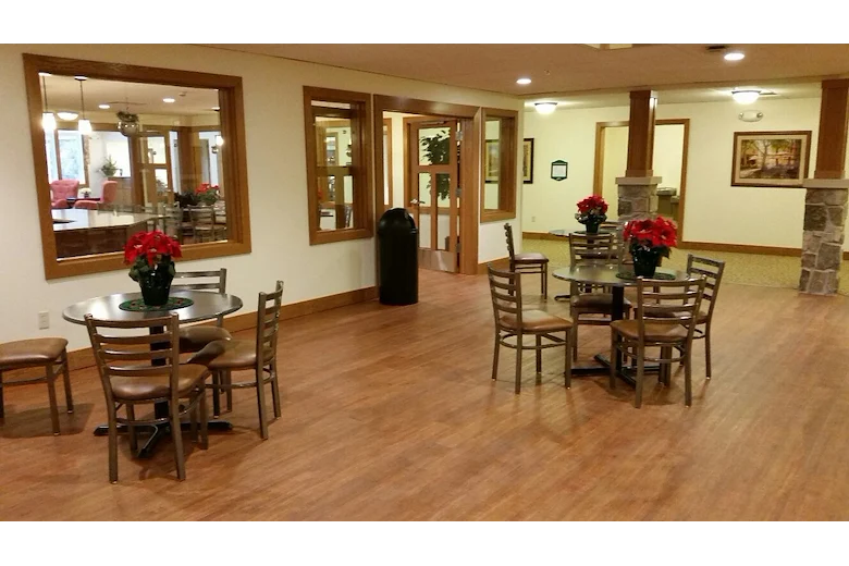 Image of Oak Park Place - Menasha (7)
