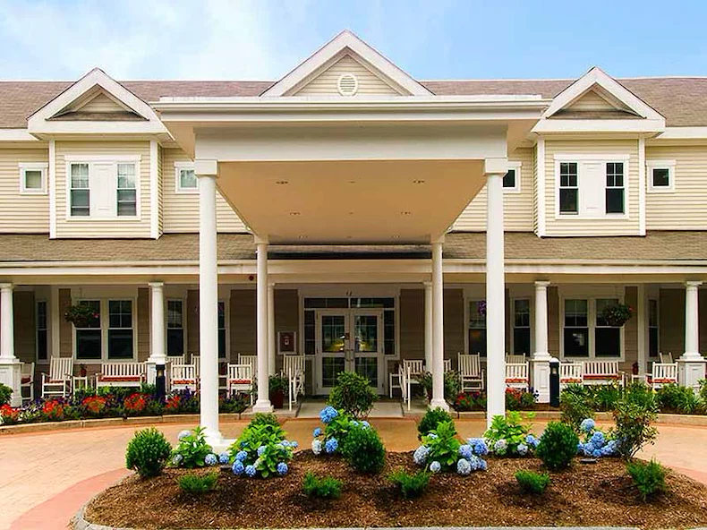 Image of Atria Longmeadow Place (2)