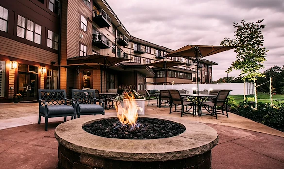 Image of Grand Living at Tower Place (2)