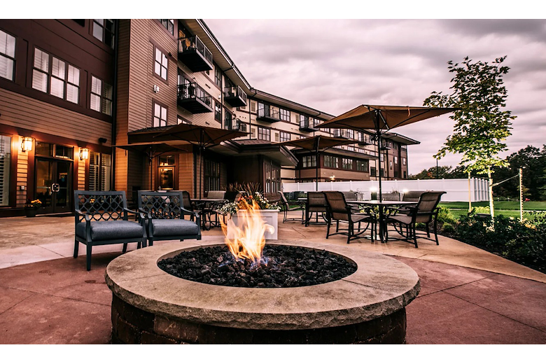 Image of Grand Living at Tower Place (2)
