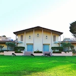 Image of Canterbury Woods Senior Living (1)