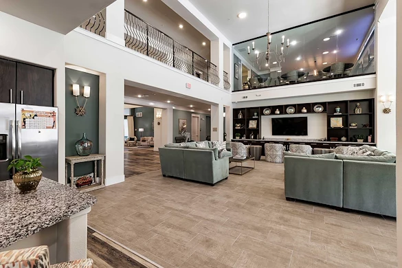 Image of Ivy Point Kingwood (5)