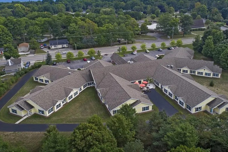 Image of American House Charlevoix Senior Living (2)