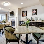 Image of Aegis Living Shoreline (9)