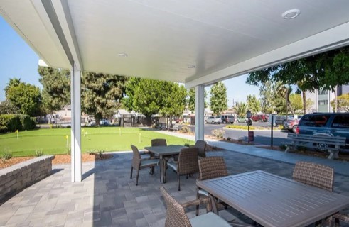 Image of Bellflower Friendship Manor (2)