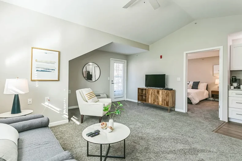 Image of Lighthouse Pointe by Barclay House (8)