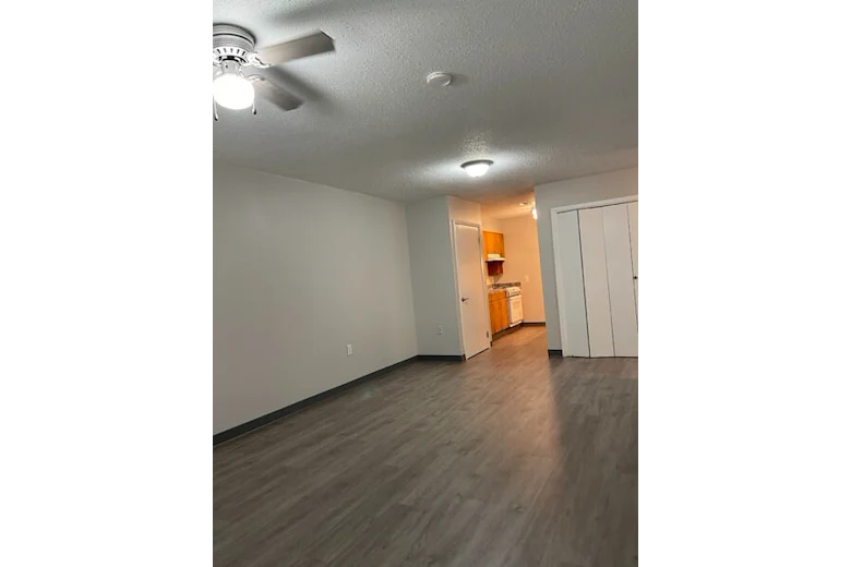 Image of The Willows Apartments (4)