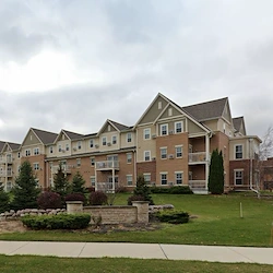 Image of Deerwood Crossing Senior Residence (2)
