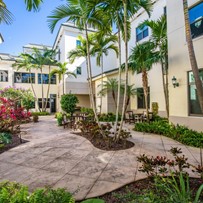 Image of Luxe Senior Living at Wellington (2)