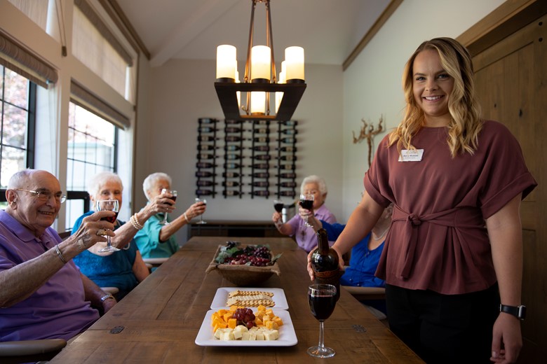 Image of Carlton Senior Living Pleasant Hill - Martinez (3)