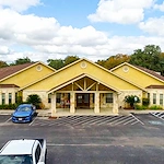 Image of The Oaks of Garden Ridge Assisted Living and Memory Care (1)
